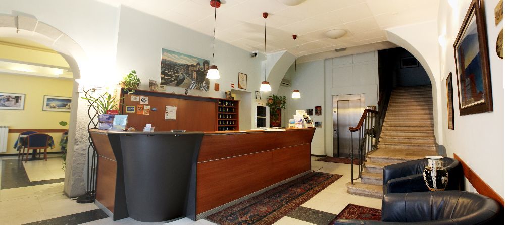 טריאסטה Youme Design Place Hotel מראה חיצוני תמונה