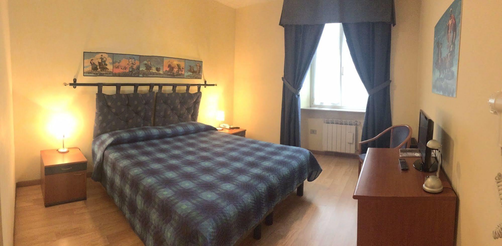 טריאסטה Youme Design Place Hotel מראה חיצוני תמונה