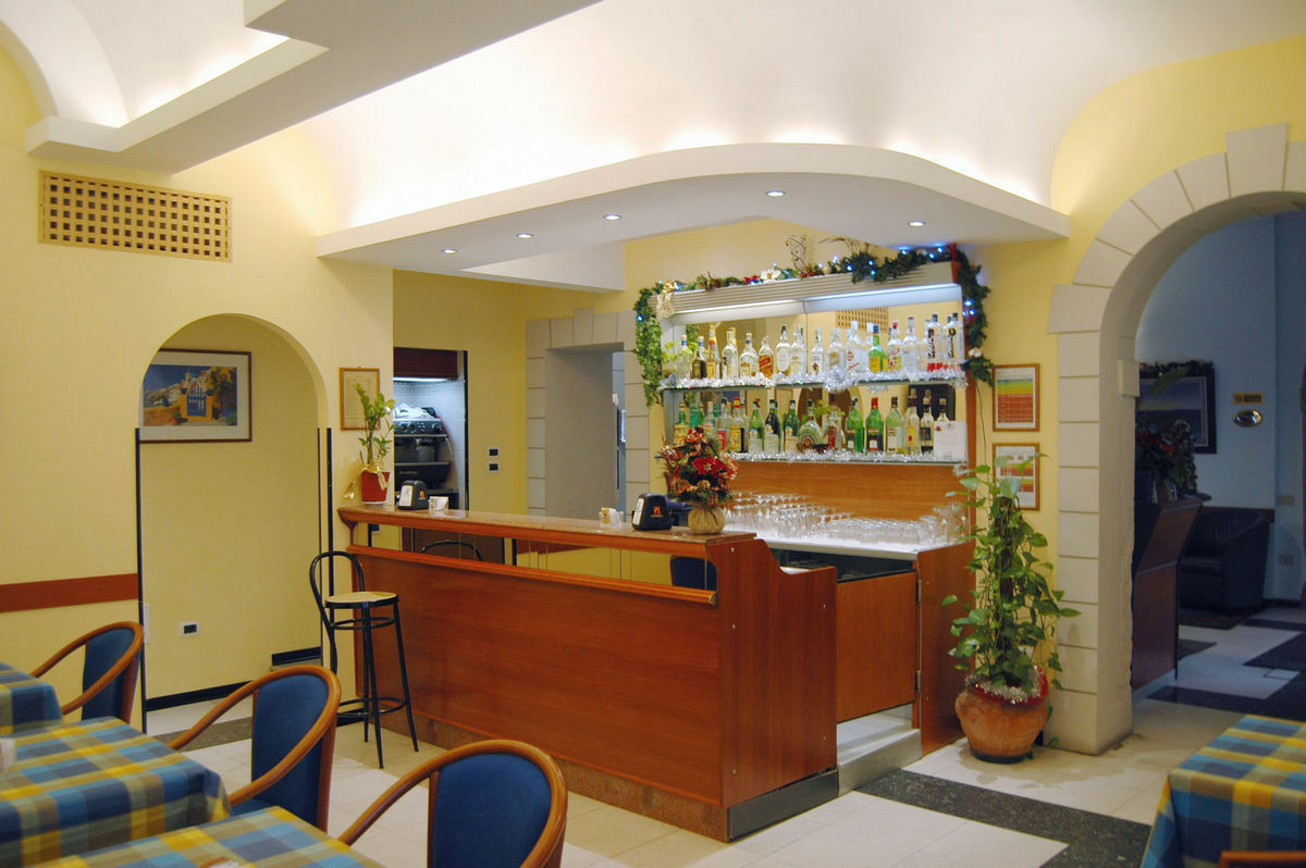טריאסטה Youme Design Place Hotel מראה חיצוני תמונה