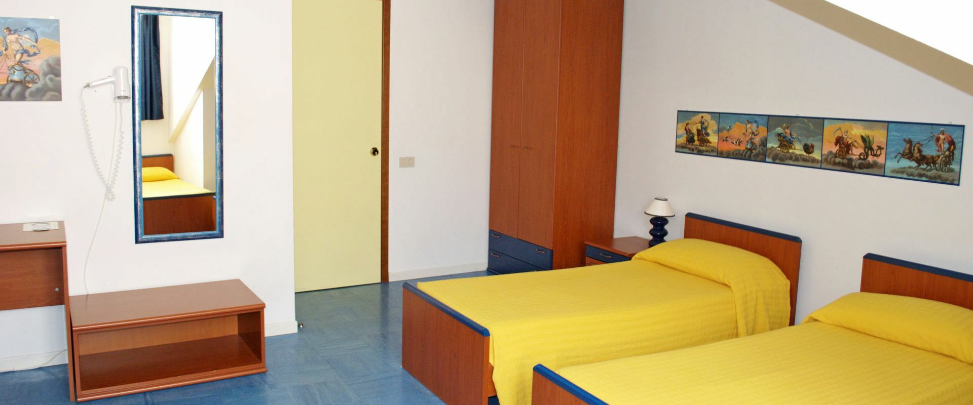טריאסטה Youme Design Place Hotel מראה חיצוני תמונה